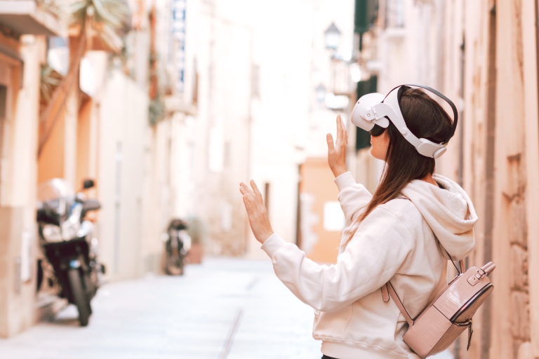 Salzburg: begeleide stadswandeling met virtual realityBegeleide VR-tour Salzburg