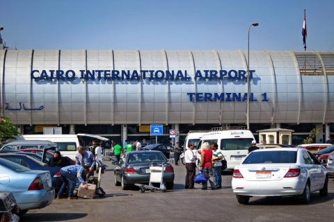 Flughafen Kairo: Privater An- oder AbreisetransferTransfer bei der Ankunft: Flughafen Kairo zum Hotel