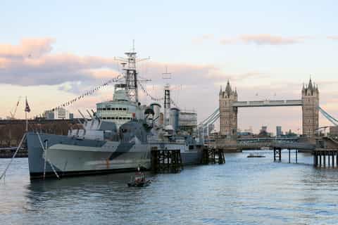 londres experiência em grupo e tempo de guerra em pequenos grupos