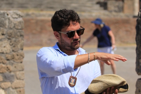 Pompéi: visite VIP avec un archéologue et billets d'entréeVisite publique en anglais