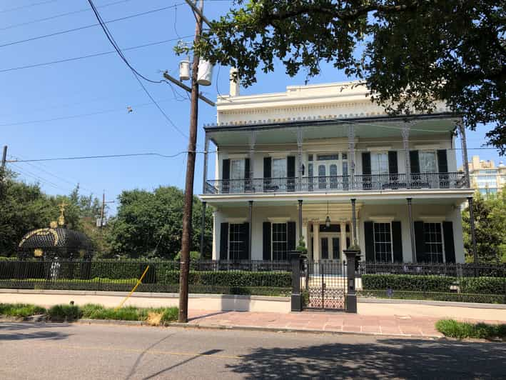 New Orleans: 2-Hour Homes of the Rich & Famous Walking Tour | GetYourGuide