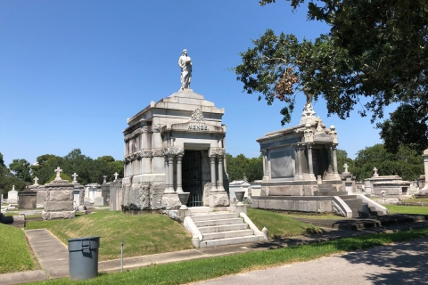 La Nouvelle-Orléans : visite de la ville et du cimetière de 2,5 heures en busNouvelle-Orléans: visite de la ville en deux heures et demie