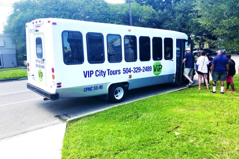 New Orleans: 2.5-Hour City & Cemetery Tour by Bus New Orleans: 2.5-Hour City Tour by Bus