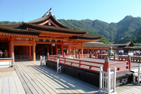 Hiroshima &amp; Miyajima UNESCO 1 dag bustourVanaf JR Hiroshima Station (zonder lunch)