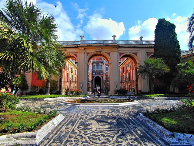 Palazzi dei Roll and Palazzo Reale Guided Tour