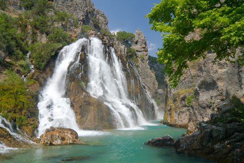 Belek: Excursión en Jeep por los Montes Tauro y la Cascada de UcansuBelek: Excursión de un día en Jeep Safari y Cascada de Ucansu