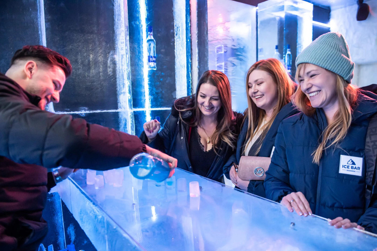 Gdańsk: Ice Bar Entry with Limo Transfer and Drinks Gdańsk: Ice Bar Entry with Limo Transfer and Drinks