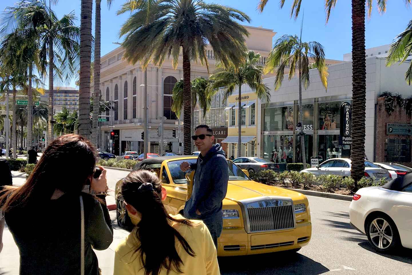 best tours in la | enjoy convenient hotel pick up on this city highlights tour