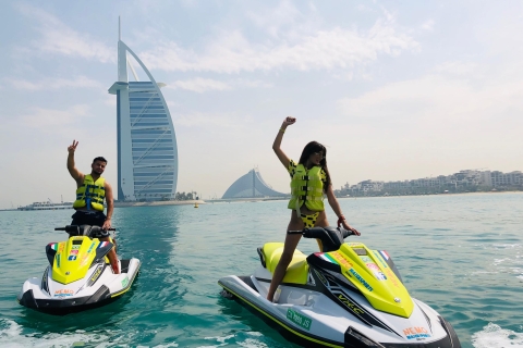 Dubaï : 30 min d’aventure en jet ski