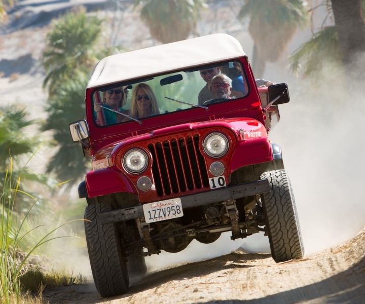 Palm Springs: San Andreas Fault Open-Air Jeep Tour