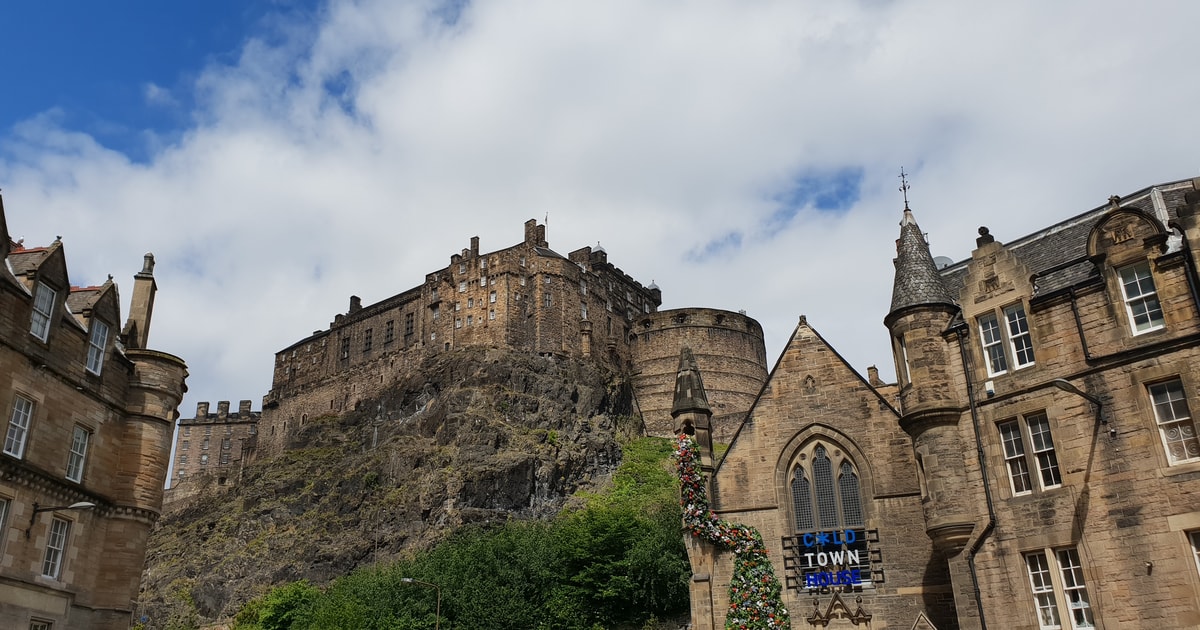 Edinburgh Guided Tour in French GetYourGuide