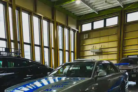 Tokyo and Daikoku by night in a Fast and Furious Skyline 34