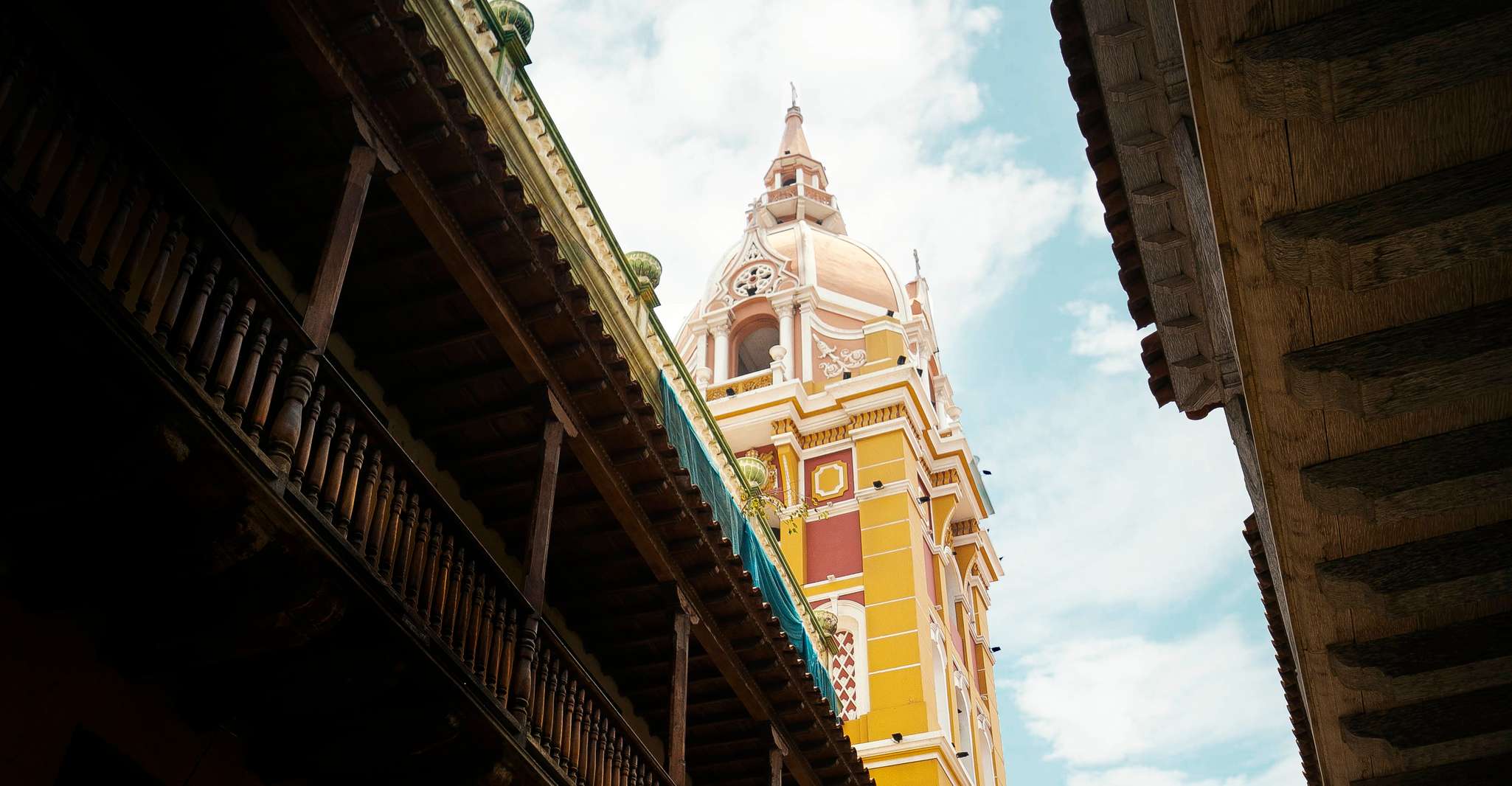 Cartagena, Walled City Walking Tour - SuiteTrails