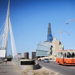 Winnipeg: 2-Hour City Trolley Tour