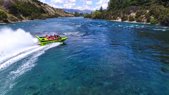wanaka jet boat ride on clutha river