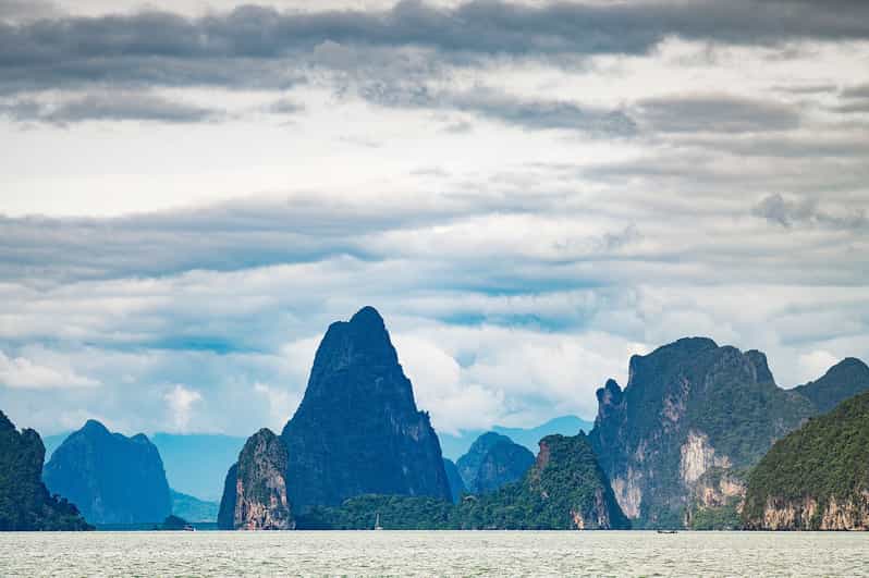Ko Yao Noi: Phang Nga Bay Day Tour on a Long-Tail Boat