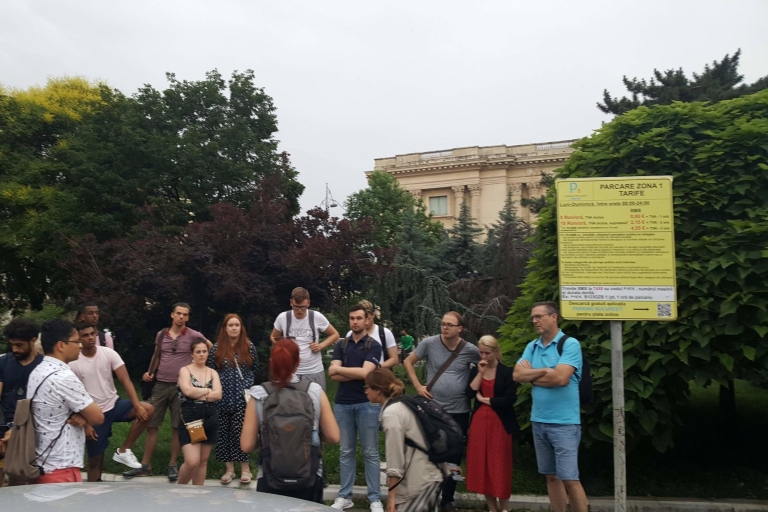 Boekarest: tocht van 3 uur door communistisch verledenEngelse rondleiding van 3 uur door communistisch Boekarest