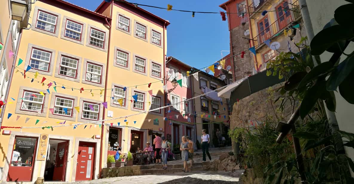 Porto: City Highlights 3-Hour Guided Electric Bike Tour