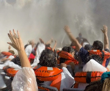 Iguazu Falls: Gran Aventura Boat and Argentinian Falls Tour