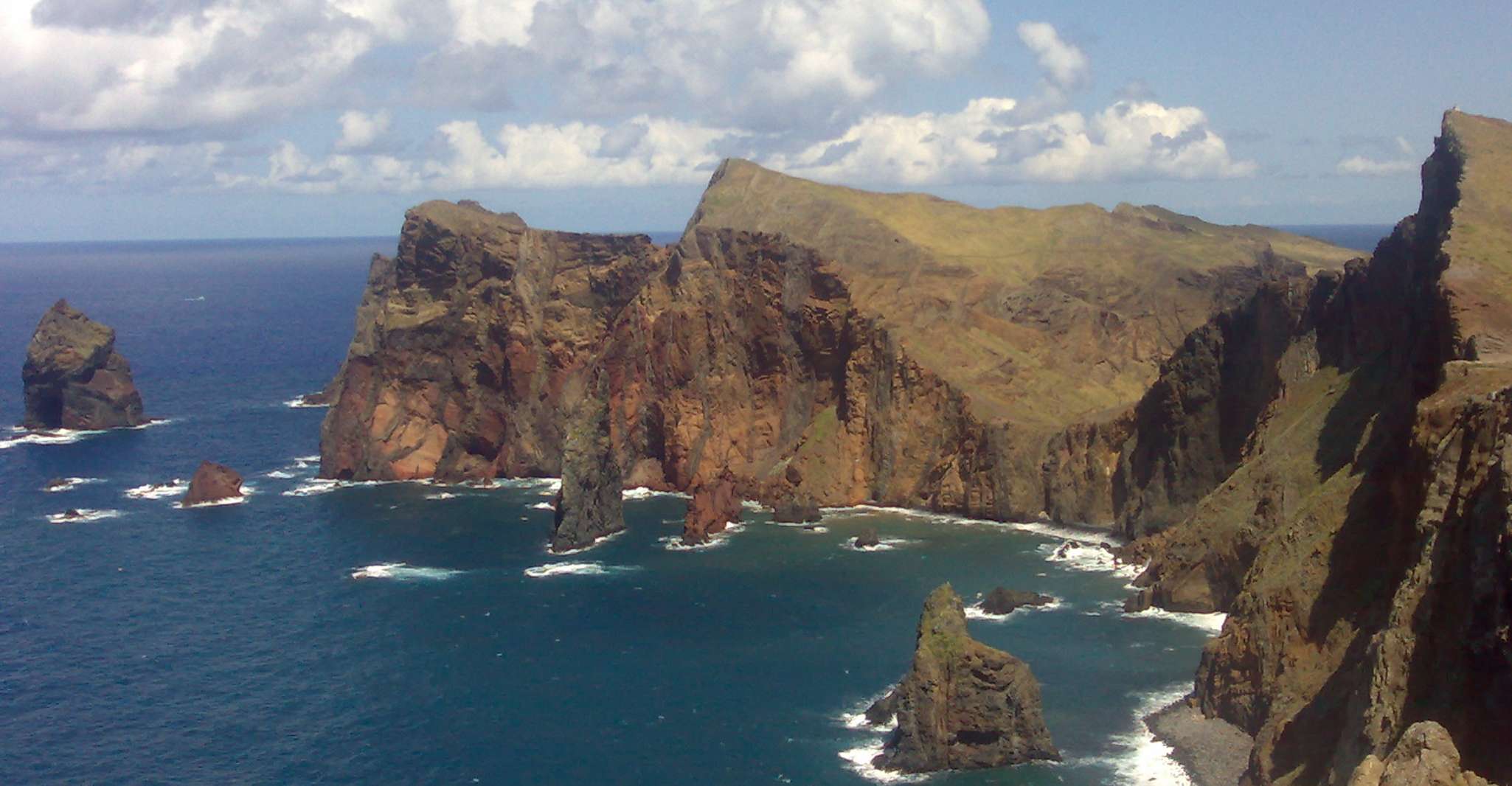 Von Funchal, Pico Areiro & A-gerahmte Häuser Tour - Hizvo