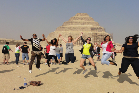 Le Caire: Djoser, Bent Pyramid & Memphis Day TripOption privée avec transport, guide et billets inclus