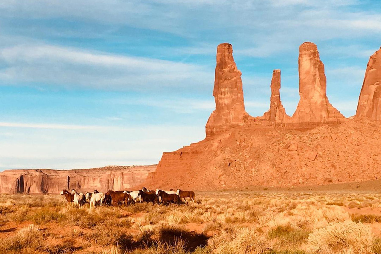 Monument Valley: Backcountry Jeep Tour met Navajo-gids