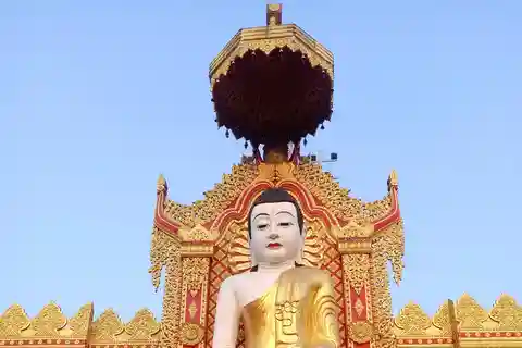 Tour particular em Mumbai: Grutas de Kanheri e Templo do Pagode Dourado