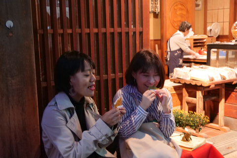 Quartiere di Yanaka: Tour storico a piedi nel centro storico di TokyoDistretto di Yanaka: tour storico a piedi nel centro storico di Tokyo