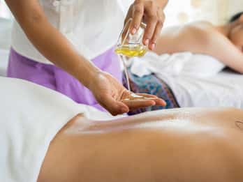 Hurghada: Hammam Spa- & Massage-Erlebnis mit Transfer Hurghada: Hammam Spa- & Massage-Erlebnis mit Transfer