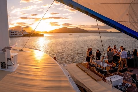 Spirit of Cairns: Waterfront Dining Experience