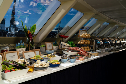 Cairns: Abendessen auf dem Schiff "Spirit of Cairns"