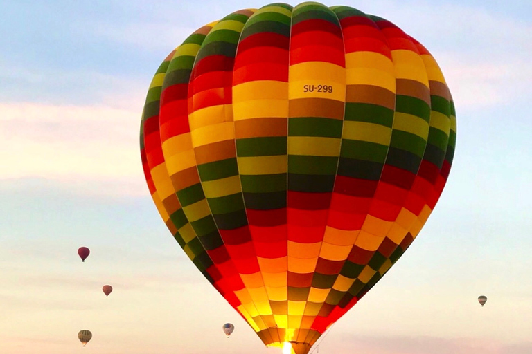 Lúxor: paseo en globo aerostático al amanecerOpción estándar