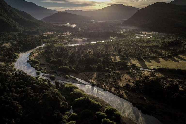 Bariloche: San Martin de los Andes along Route of 7 Lakes Guide in Spanish and Portuguese