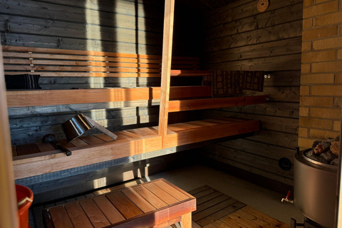 Private Traditional Sauna, Ice Dip and Dinner in the Wild