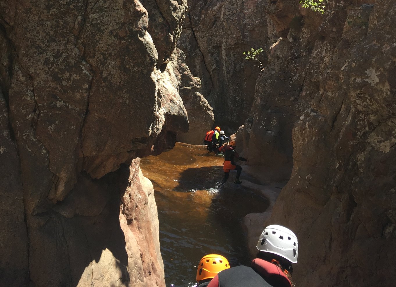 Propriano: Baracci Canyon Canyoning-tur for begyndere