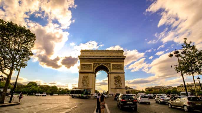 paris arc de triomphe déjeuner et croisière sur la seine