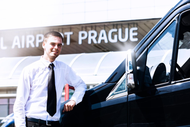 Prague Airport: Shared Shuttle Transfers Round-trip Airport Shuttle Service