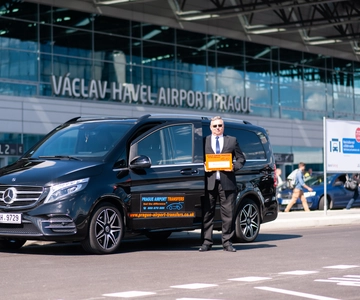 Aeroporto di Praga: Navetta condivisa da/per l'aeroporto Václav Havel
