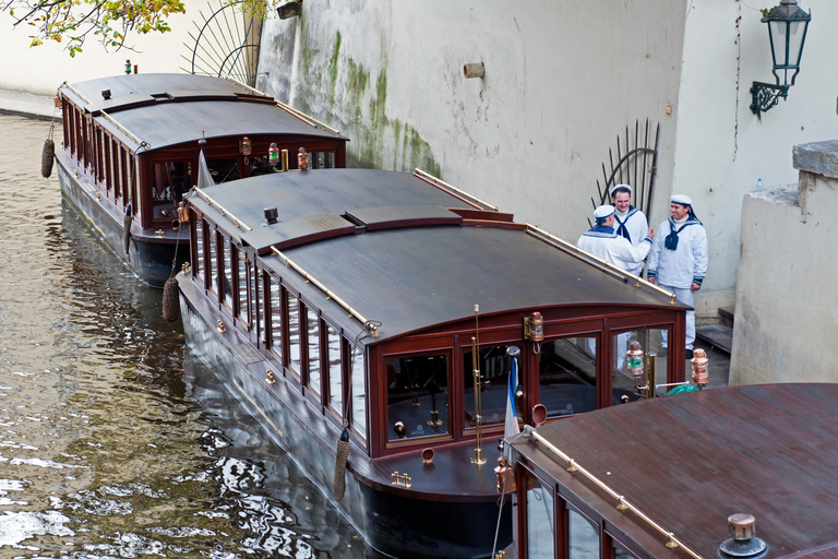 Prag: Ganztägige Tour und Bootsfahrt auf dem Fluss