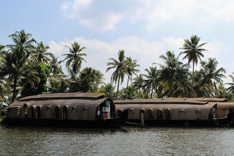 Kochi: Private Hausboot-Tour auf den Alleppey BackwatersTour mit Deluxe-Hausboot Abholung an Hotels in Kochi