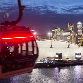 Лондон: лодка Uber от Thames Clippers и билет на канатную дорогу
