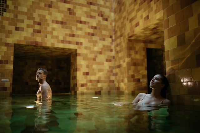 Visit Samedan: Bathing Ritual at Mineral Bath and Spa in Saint Moritz