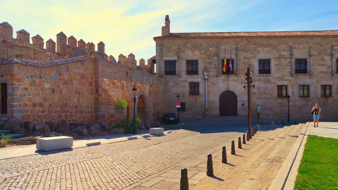 madrid fullday segovia and avila tour