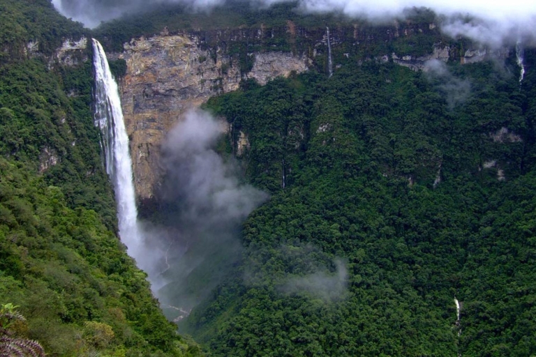 Van Chachapoyas: Gocta Waterfall Full-Day Hiking TourChachapoyas: Gocta Waterfall Full-Day Tour - Hotel Pickup