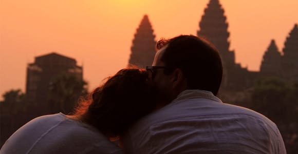Siem Reap: Angkor Sunrise Jeep Tour / SUV Car Available