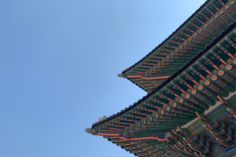 Seul: Palácio de Gyeongbok e excursão a pé por Bukchon Hanok