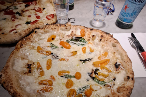 Nápoles: Tour a pie privado y exclusivoNápoles: Tour a pie privado y exclusivo con pizza