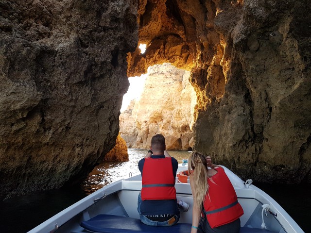 Visit Lagos Ponta da Piedade Grotto 1-Hour Tour with Local Guide in Sagres