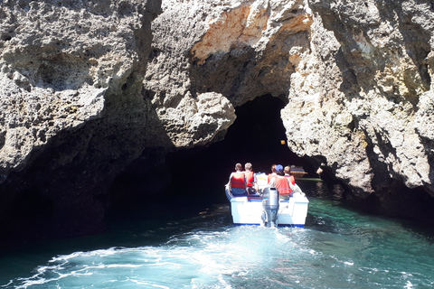 Lagos: Ponta da Piedade Grotto 1-godzinna wycieczka z lokalnym przewodnikiemLagos: Ponta da Piedade Grotto Tour z lokalnym przewodnikiem