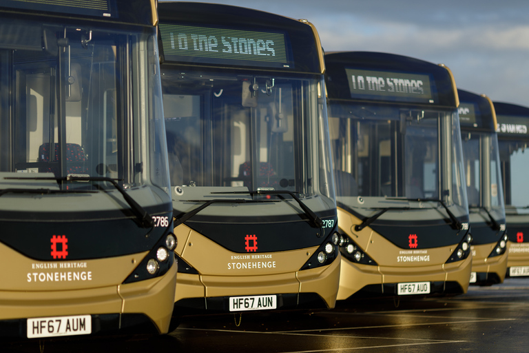 From London: Stonehenge &amp; Bath Full-Day TripEntry to Stonehenge Included